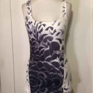 lululemon tank-great condition